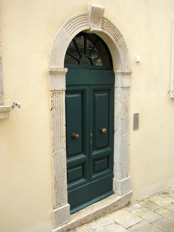 Le Antiche Mura Semproniano Εξωτερικό φωτογραφία